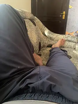 dango12345 online show from April 18, 2026, 10:52 am