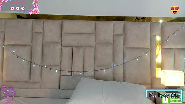 Miss Abigail  online show from January 30, 2025, 3:19 pm