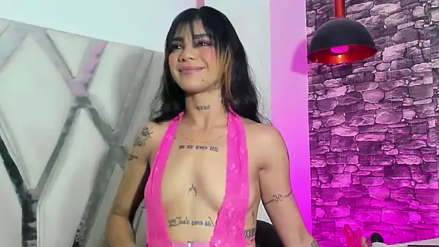 Snapshot of Trinna_harperr chatting on December 31, 2024, 5:55 am Trinna harperr online show from December 31, 2024, 5:55 am