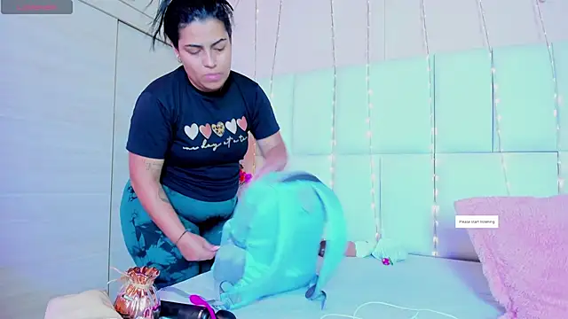 kiana cream online show from March 14, 2025, 12:07 pm