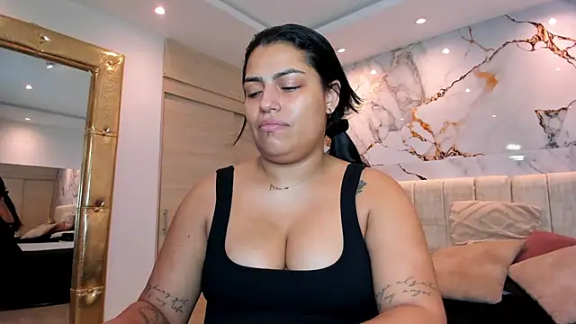 kiana cream online show from June 1, 2026, 11:56 am