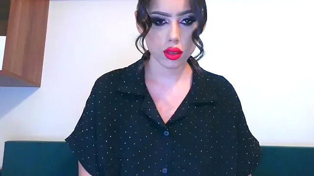 LovelyJulliette online show from October 11, 2025, 2:48 pm