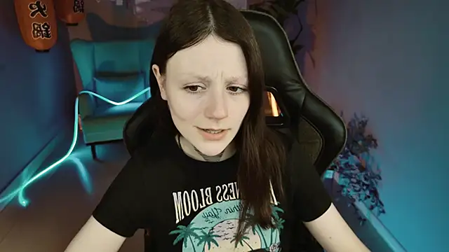 Snapshot of VeliraBraitberg chatting on January 9, 2025, 8:13 am VeliraBraitberg online show from January 9, 2025, 8:13 am