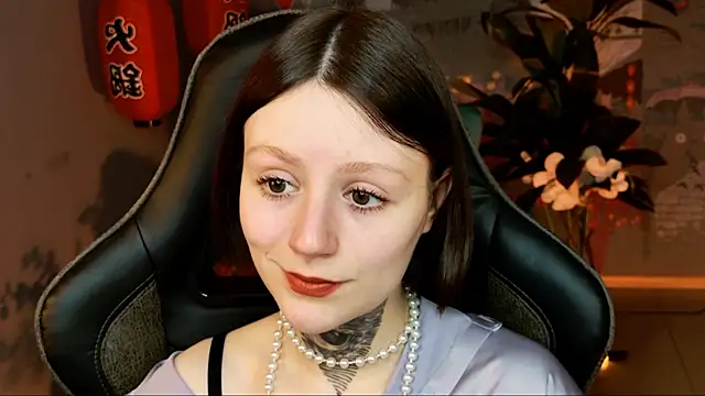 Snapshot of VeliraBraitberg chatting on March 19, 2025, 8:12 am VeliraBraitberg online show from March 19, 2025, 8:12 am