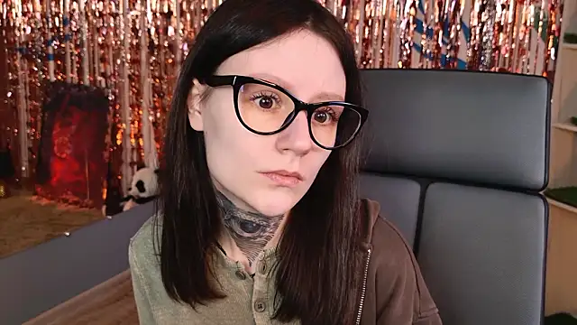 VeliraBraitberg online show from March 14, 2026, 2:11 pm