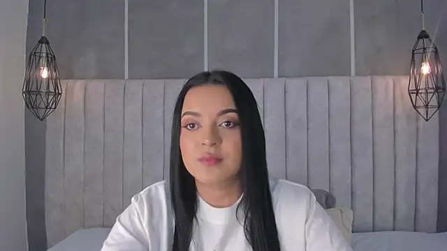 lea gray online show from March 10, 2025, 7:29 pm