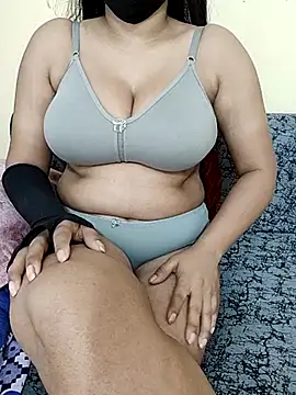 Snapshot of OnlyPragya chatting on March 19, 2025, 11:03 pm OnlyPragya online show from March 19, 2025, 11:03 pm