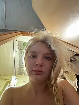 AmmyHot online show from July 19, 2026, 3:10 am