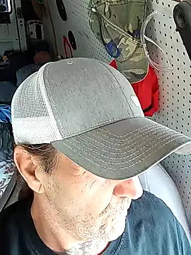 Snapshot of Hotbodyscottie chatting on December 26, 2024, 9:04 pm Hotbodyscottie online show from December 26, 2024, 9:04 pm