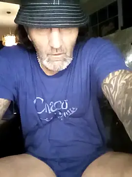 Snapshot of Hotbodyscottie chatting on February 20, 2025, 9:44 am Hotbodyscottie online show from February 20, 2025, 9:44 am