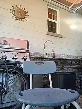 Snapshot of Hotbodyscottie chatting on October 15, 2025, 1:33 pm Hotbodyscottie online show from October 15, 2025, 1:33 pm