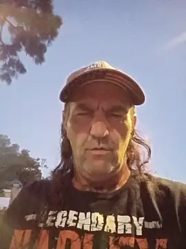 Snapshot of Hotbodyscottie chatting on October 19, 2025, 11:11 am Hotbodyscottie online show from October 19, 2025, 11:11 am