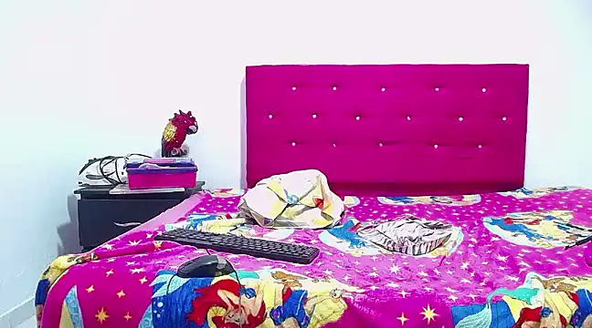 Snapshot of candy_dustano691 chatting on January 26, 2025, 2:45 am candy dustano691 online show from January 26, 2025, 2:45 am