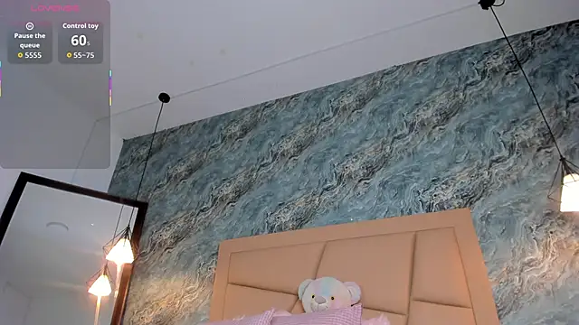  Hollywood 1 online show from September 17, 2025, 3:30 am