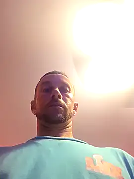 Twin2222 online show from October 10, 2025, 1:15 am