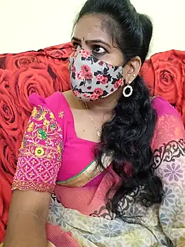 melina214 online show from April 12, 2026, 2:33 pm