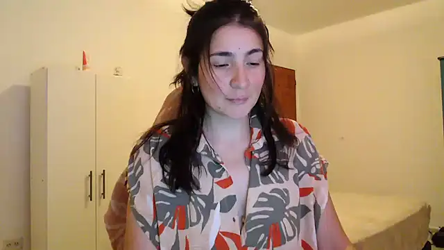 samantha s69 online show from December 4, 2024, 11:13 pm