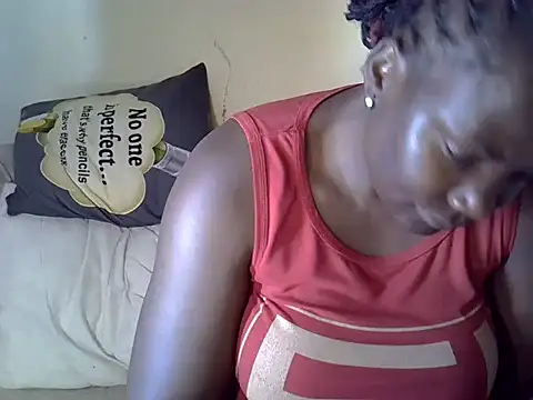 Sweetreena online show from December 3, 2025, 5:59 am