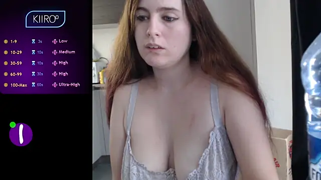 Snapshot of Dominahot4you chatting on September 26, 2025, 7:45 am Dominahot4you online show from September 26, 2025, 7:45 am