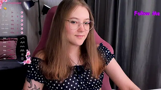 bunny bubble online show from October 31, 2025, 11:28 pm