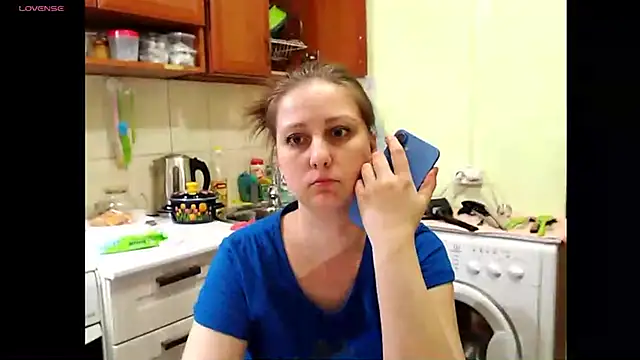 Sakura Green online show from March 18, 2025, 7:53 pm