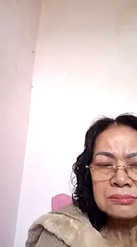 Hotestlove online show from February 27, 2025, 9:11 am