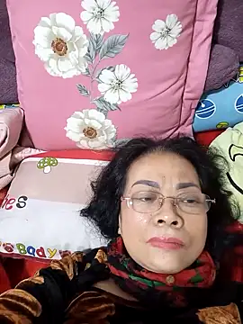 Hotestlove online show from March 9, 2025, 10:30 pm