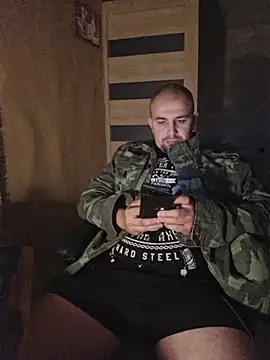 Foxyshaved online show from September 30, 2025, 3:55 am