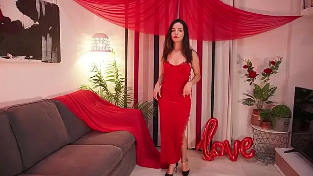 Snapshot of Raychell_Black chatting on February 14, 2026, 3:31 pm Raychell Black online show from February 14, 2026, 3:31 pm