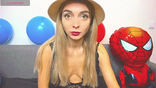 Snapshot of _ellen_meow_ chatting on December 14, 2024, 5:58 pm ellen meow online show from December 14, 2024, 5:58 pm