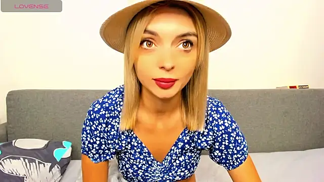 Snapshot of _ellen_meow_ chatting on September 26, 2025, 9:30 pm ellen meow online show from September 26, 2025, 9:30 pm