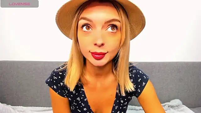 Snapshot of _ellen_meow_ chatting on October 2, 2025, 9:33 pm ellen meow online show from October 2, 2025, 9:33 pm