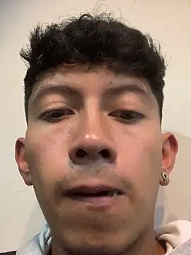 Snapshot of Chocolatito26 chatting on February 24, 2025, 3:31 pm Chocolatito26 online show from February 24, 2025, 3:31 pm