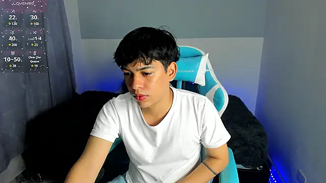 Snapshot of Franco_Rizzo_ chatting on March 7, 2025, 9:27 pm Franco Rizzo  online show from March 7, 2025, 9:27 pm