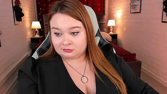 KimberlyMaran online show from February 28, 2025, 7:35 pm