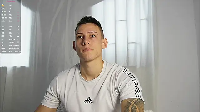 Muscle King Cum online show from January 6, 2026, 3:05 pm