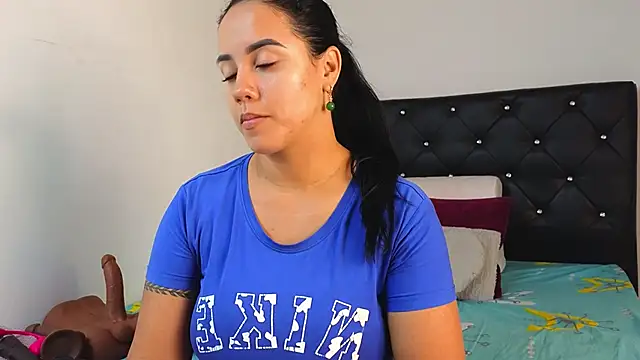 tatiana big ass boobs online show from November 11, 2025, 6:19 pm