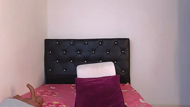 tatiana big ass boobs online show from January 17, 2026, 8:12 pm