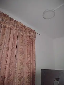 JuanaSimons online show from December 3, 2025, 2:08 am