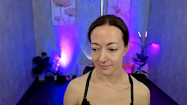 kimberlyray777 online show from February 22, 2025, 3:25 pm