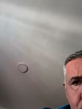 parejamlga58 online show from November 19, 2025, 2:50 pm