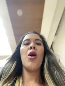 Emilia Bakerr online show from March 5, 2025, 6:45 pm