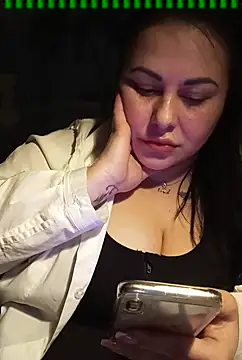 DaisyStreet online show from February 13, 2025, 6:27 pm