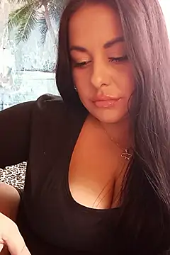 DaisyStreet online show from October 2, 2025, 10:11 am