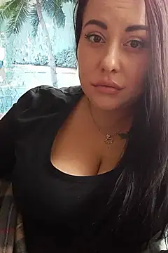 DaisyStreet online show from October 3, 2025, 11:07 am