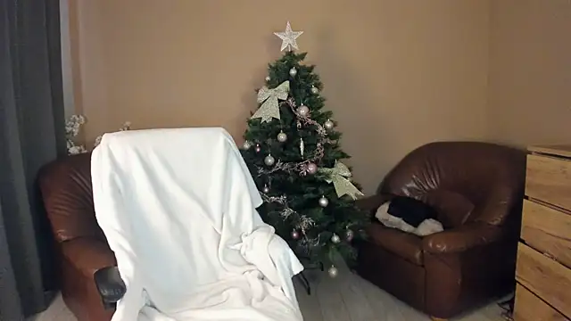 KaylaLaine online show from January 6, 2026, 7:12 am