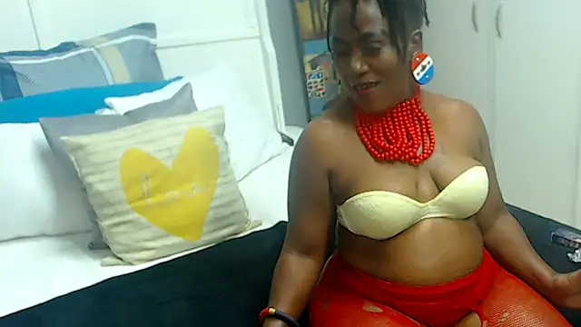 Snapshot of Brunettedevon33 chatting on March 9, 2026, 8:13 pm Brunettedevon33 online show from March 9, 2026, 8:13 pm