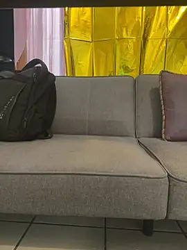 Piscislove online show from March 3, 2026, 11:43 pm