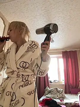 LikaCat online show from February 28, 2025, 2:20 am