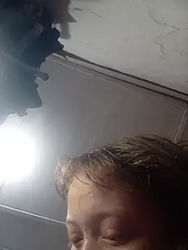 Snapshot of lucyy06 chatting on October 29, 2025, 11:39 pm lucyy06 online show from October 29, 2025, 11:39 pm